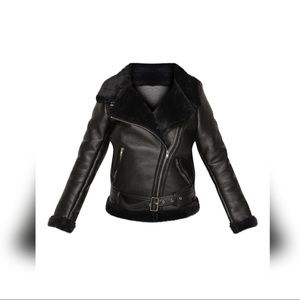 PU material in aviator style with zipper